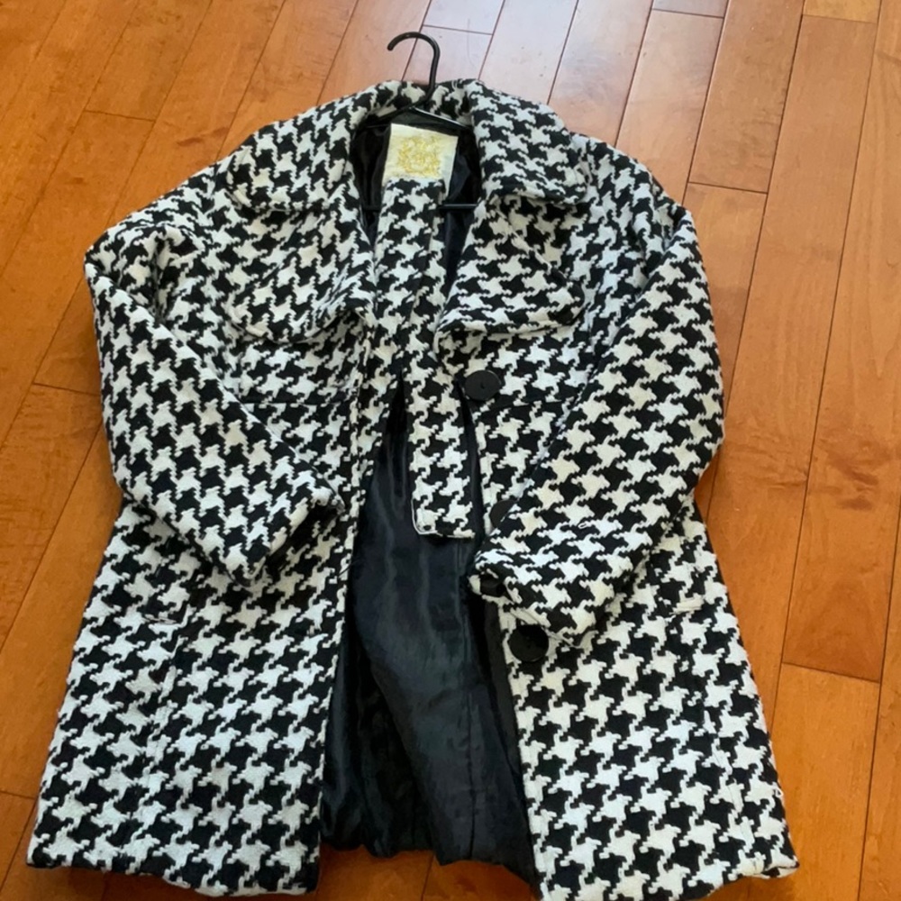West Seal Coat